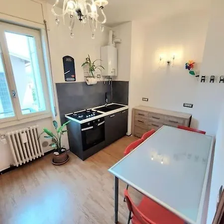 Ed Eleganza Riva Apartmán *